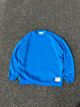 Afbeelding in Gallery-weergave laden, Manifestation Azure / Industrial Blue Sweatshirt (made in NL ๐ณ๐ฑ)
