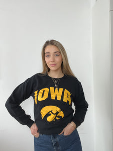 Black IOWA Hawkeyes Varsity university Vintage sweatshirt size S
